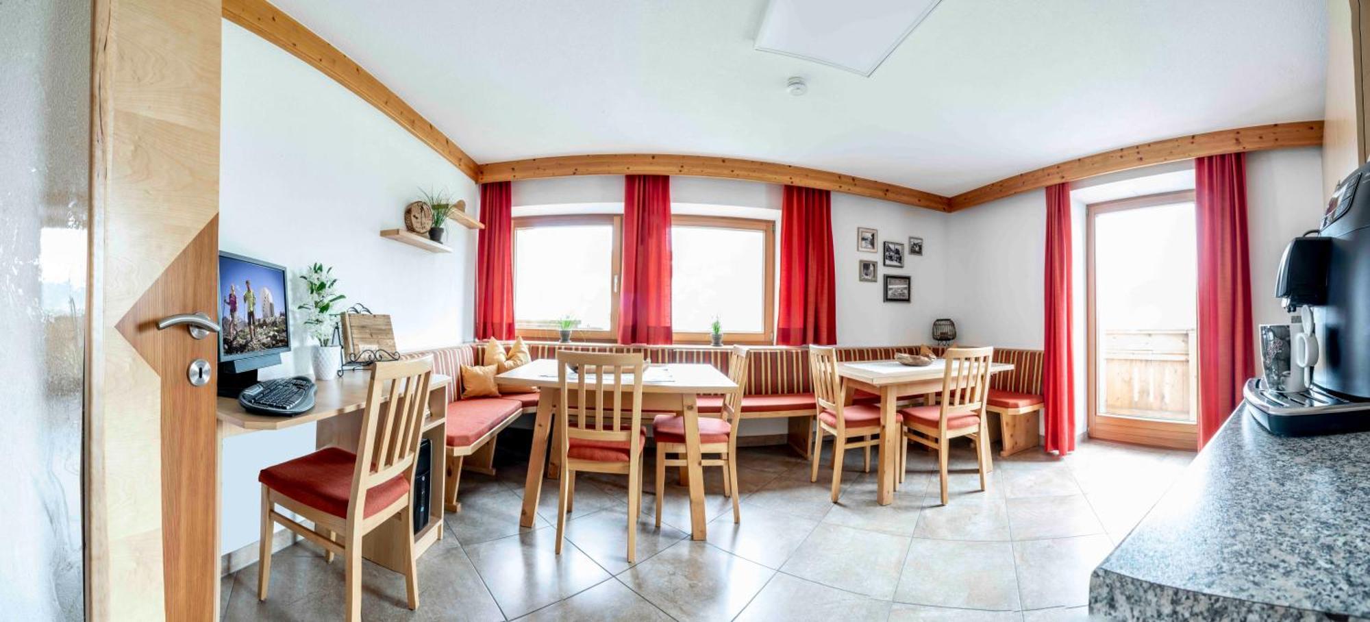 Kinderbauernhof Ierzerhof Arzl im Pitztal Εξωτερικό φωτογραφία