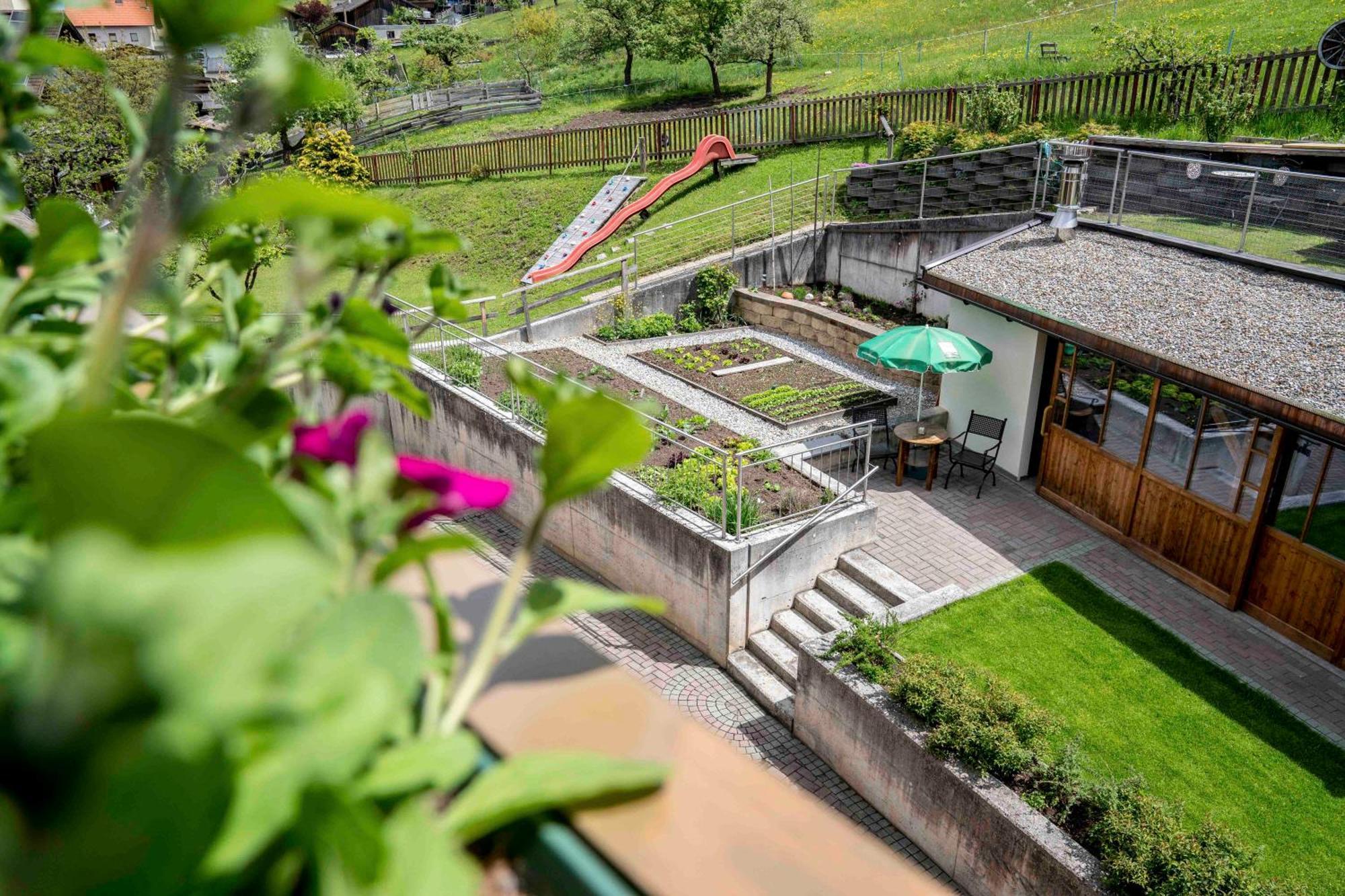 Kinderbauernhof Ierzerhof Arzl im Pitztal Εξωτερικό φωτογραφία